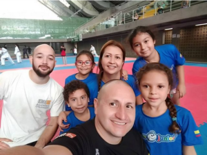 Screenshot 2022-03-12 at 16-14-49 Perfil de Andres Dica 📷 (@andres_dica) en Instagram • 455 publicaciones